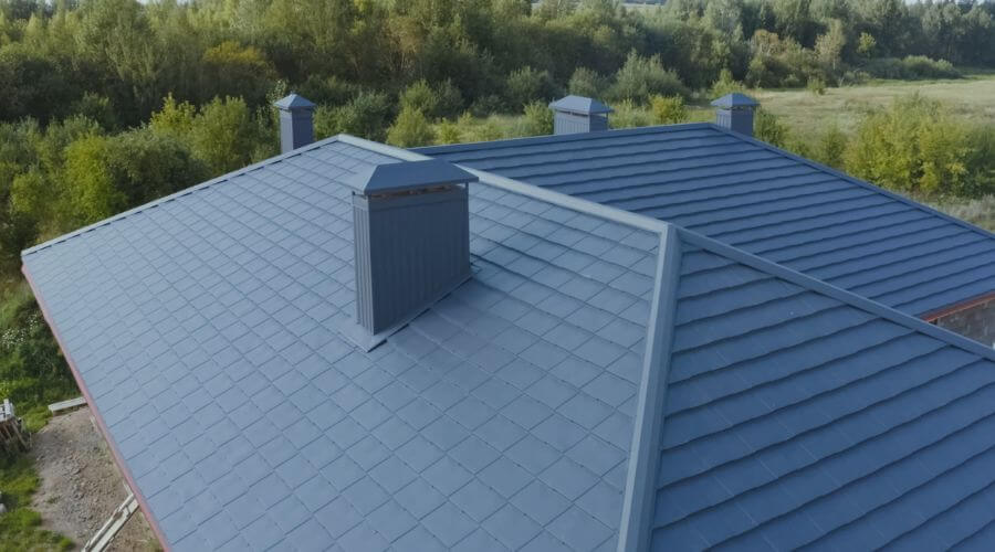 Professional residential roofers in Leonidas, MI
